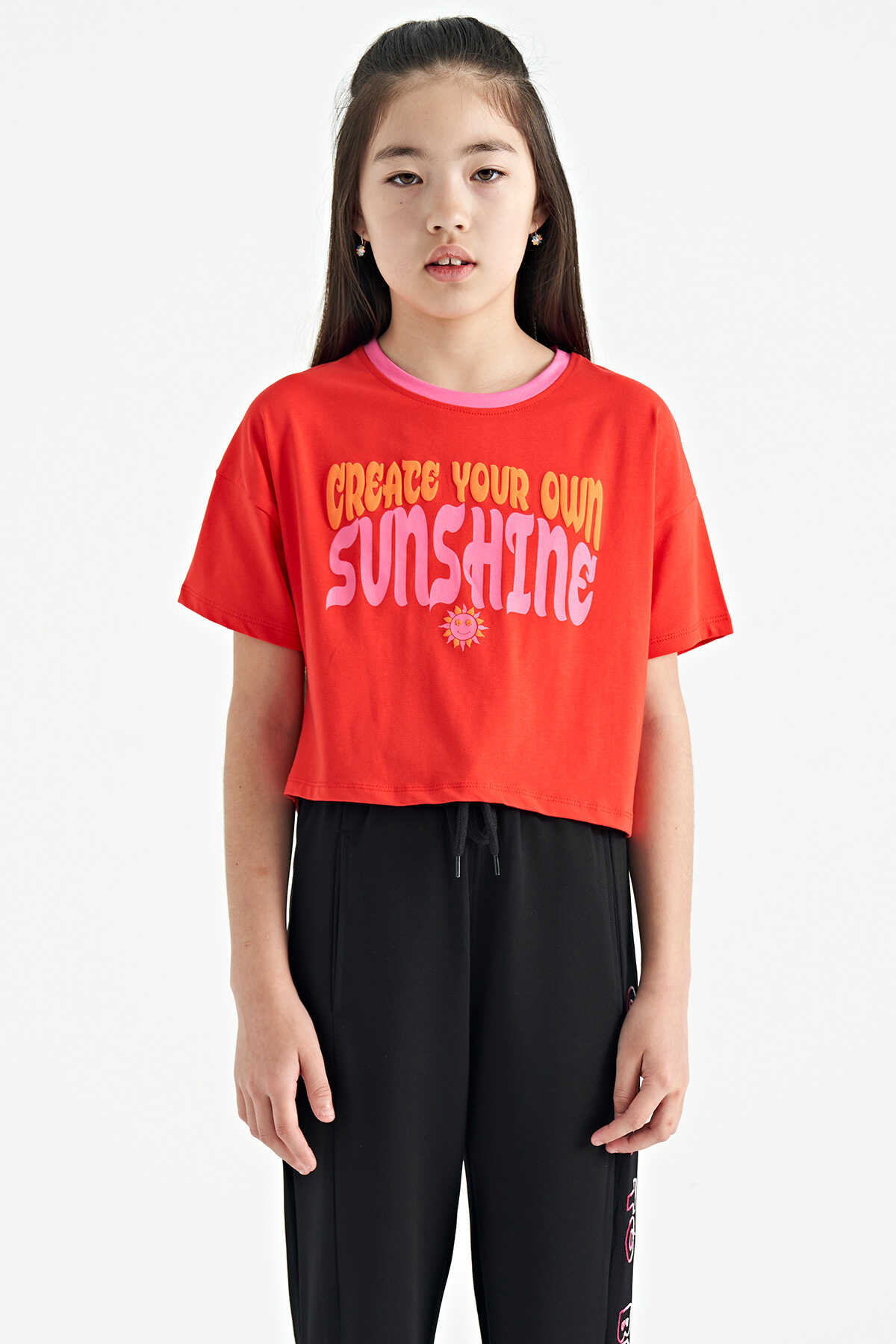 Tommylife Toptan Fiesta Renkli Yazı Baskılı O Yaka Oversize  Kısa Kollu Kız Çocuk T-Shirt - 75111