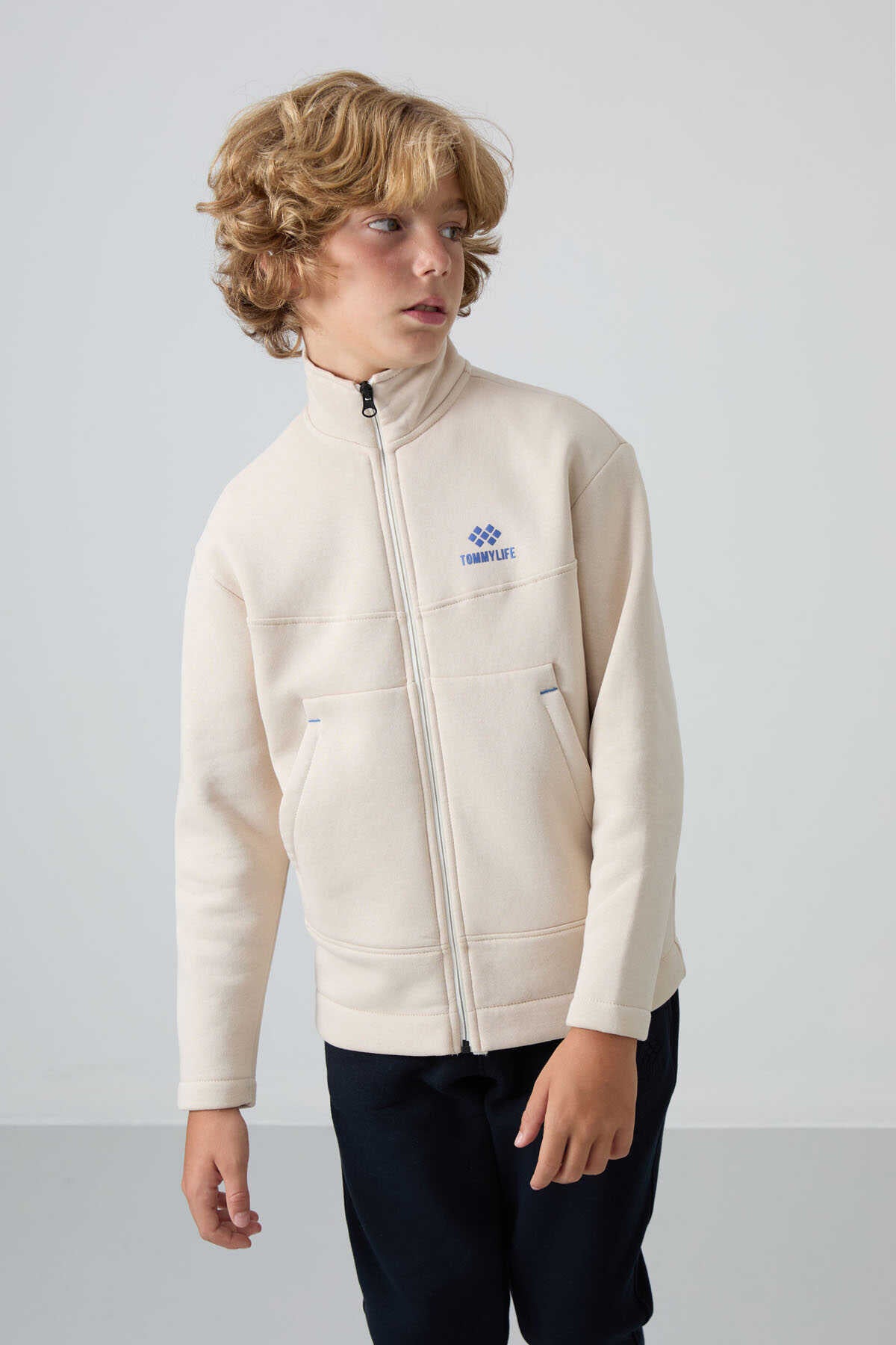 Tommylife Wholesale Waiter Size Stand Collar Standard Fit Basic Boys' Sweatshirt 11245 Beige