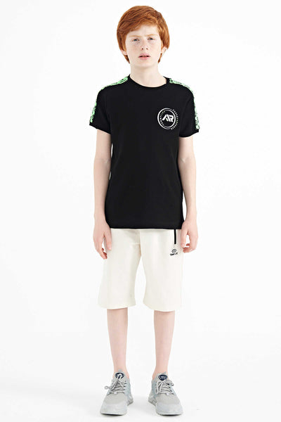 Tommylife Toptan Garson Boy O Yaka Standart Kalıp Baskılı Erkek Çocuk T-Shirt 11121 Siyah
