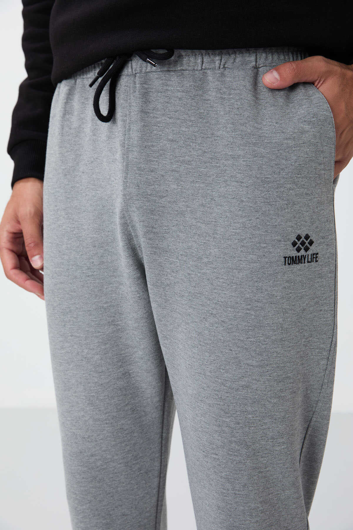 Tommylife Toptan Gri Melanj Bağcıklı Cepli Standart Kalıp Klasik Paça Erkek Eşofman Alt - 84682