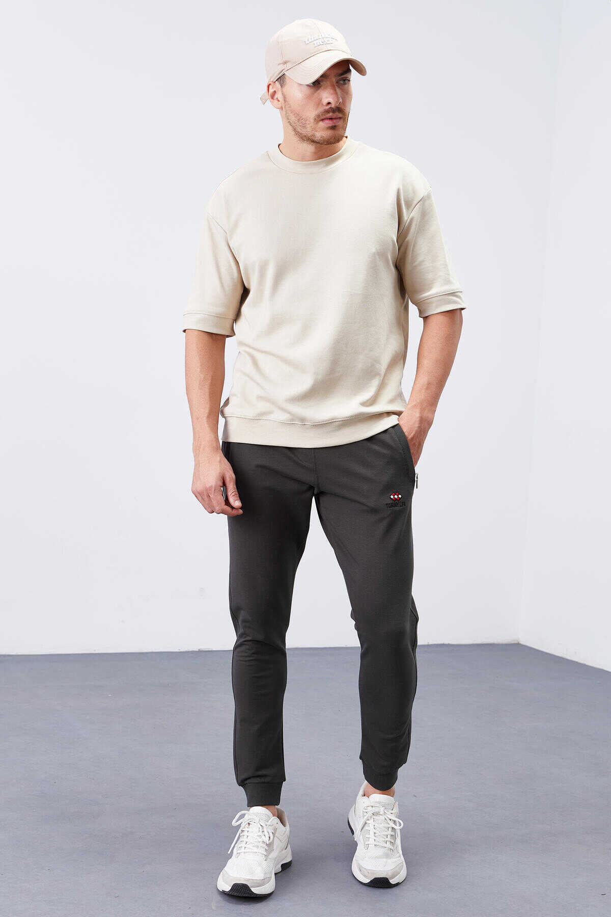 Tommylife Toptan Haki Fermuar Cepli Dar Kalıp Jogger Erkek Eşofman Alt - 84343