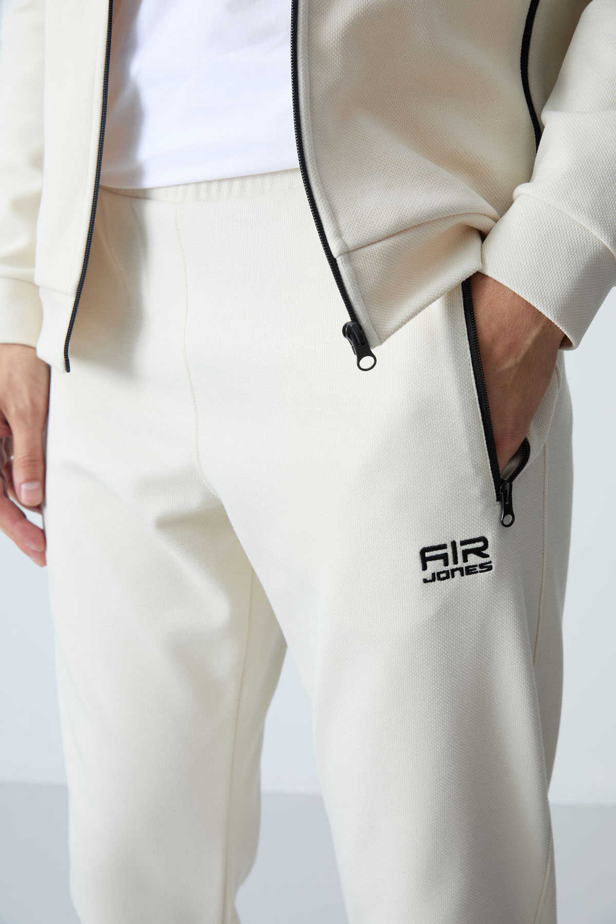Tommylife Toptan Hugo Rahat Kalıp Jogger Erkek Eşofman Takım 85198 Bej