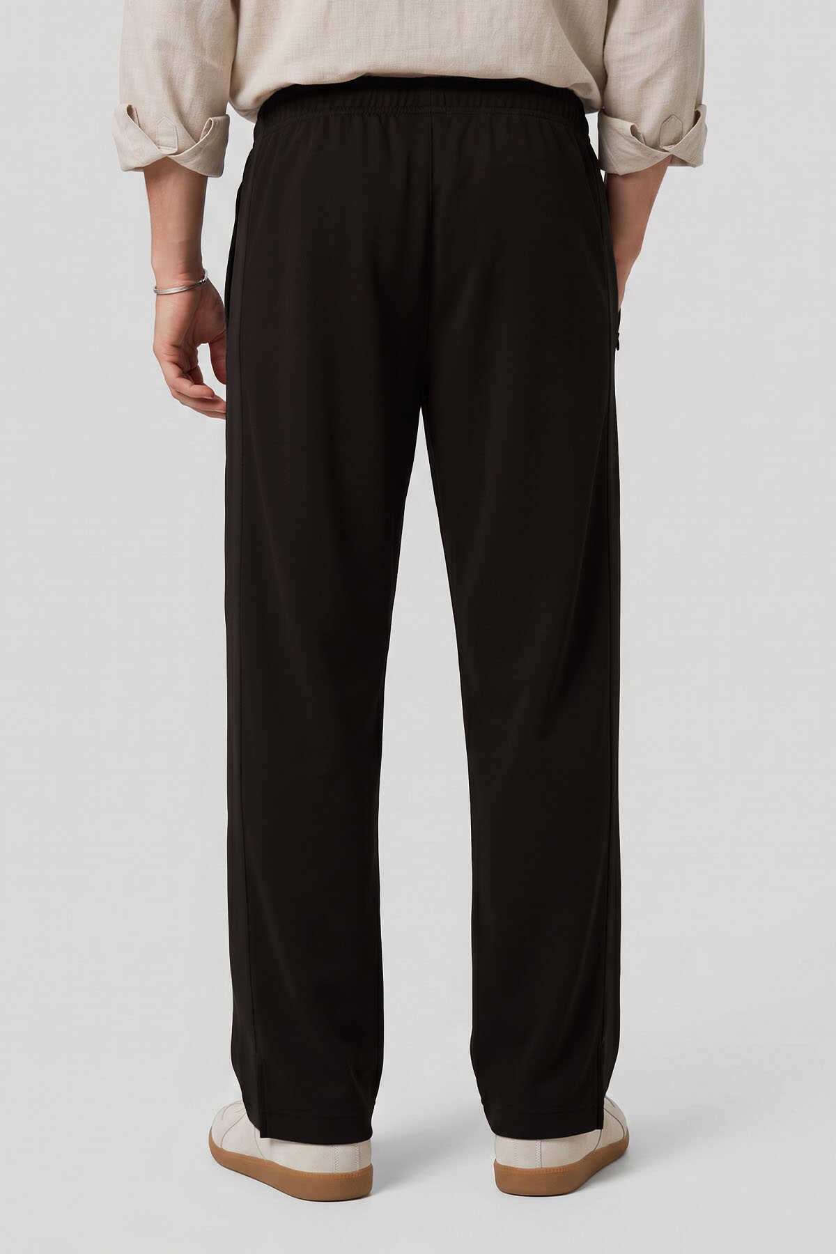 Pantaloni de trening palazzo pentru bărbați, maro, cu curea, croială confortabilă, Tommylife Wholesale - 82196