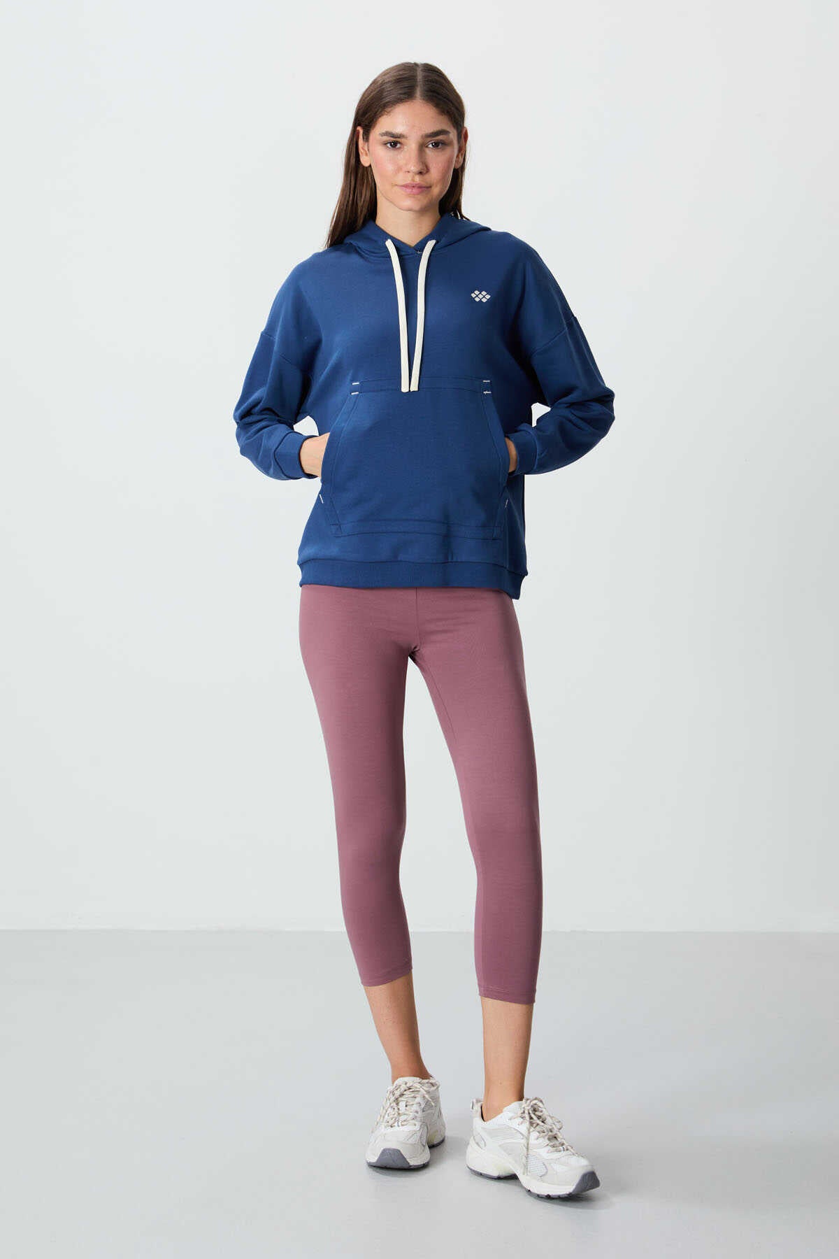 Tommylife Toptan Kapüşonlu Oversize Kadın Sweatshirt 97291 Parlament