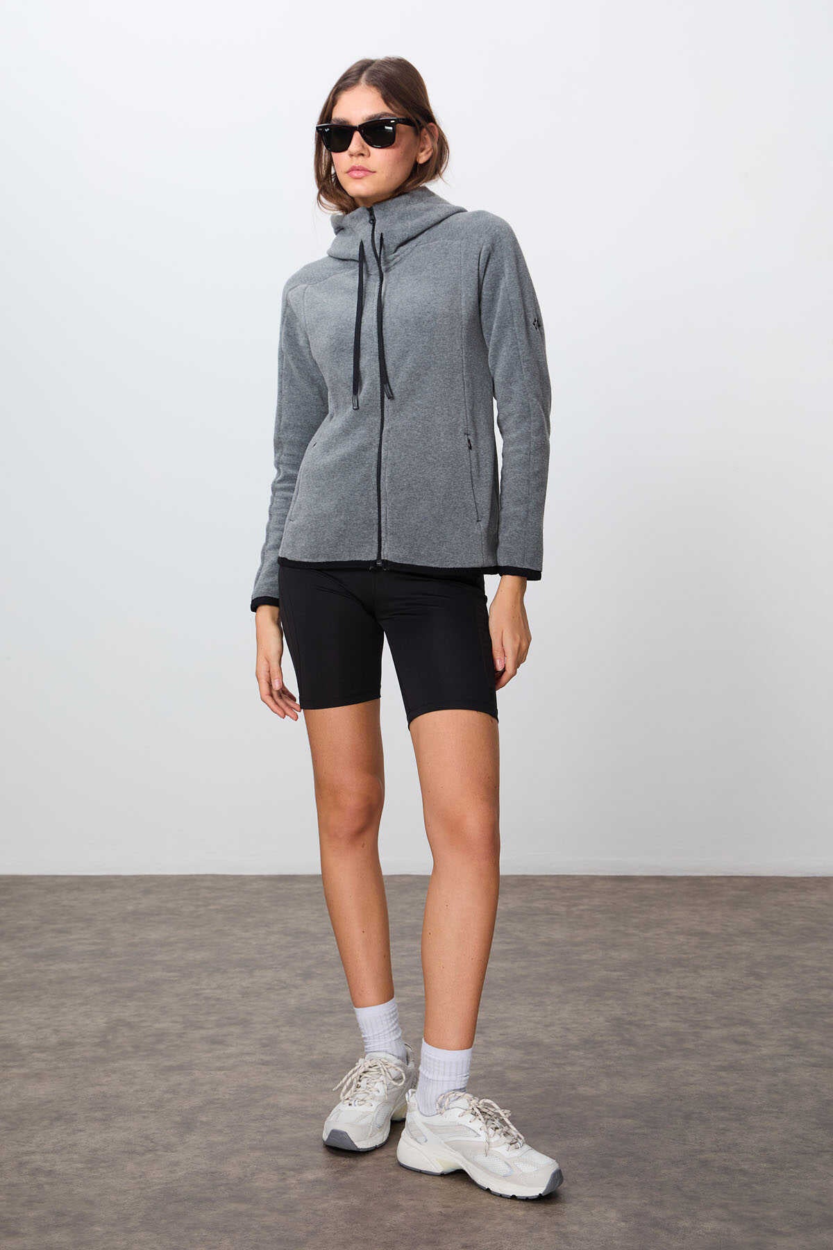 Tommylife Toptan Kapüşonlu Standart Kalıp Fermuarlı Kadın Polar Sweatshirt 97287 Gri Melanj