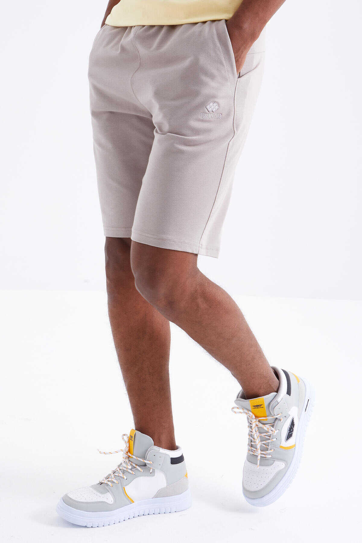 Tommylife Toptan Bej Inchis Cu Sireturi Standard Fit Basic Barbati Pantalon Scurt - 81212