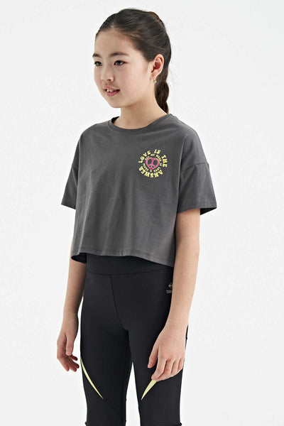 Tommylife Toptan Koyu Gri Ön Arka Baskılı O Yaka Düşük Omuz Oversize Kısa Kollu Kız Çocuk T-Shirt - 75126