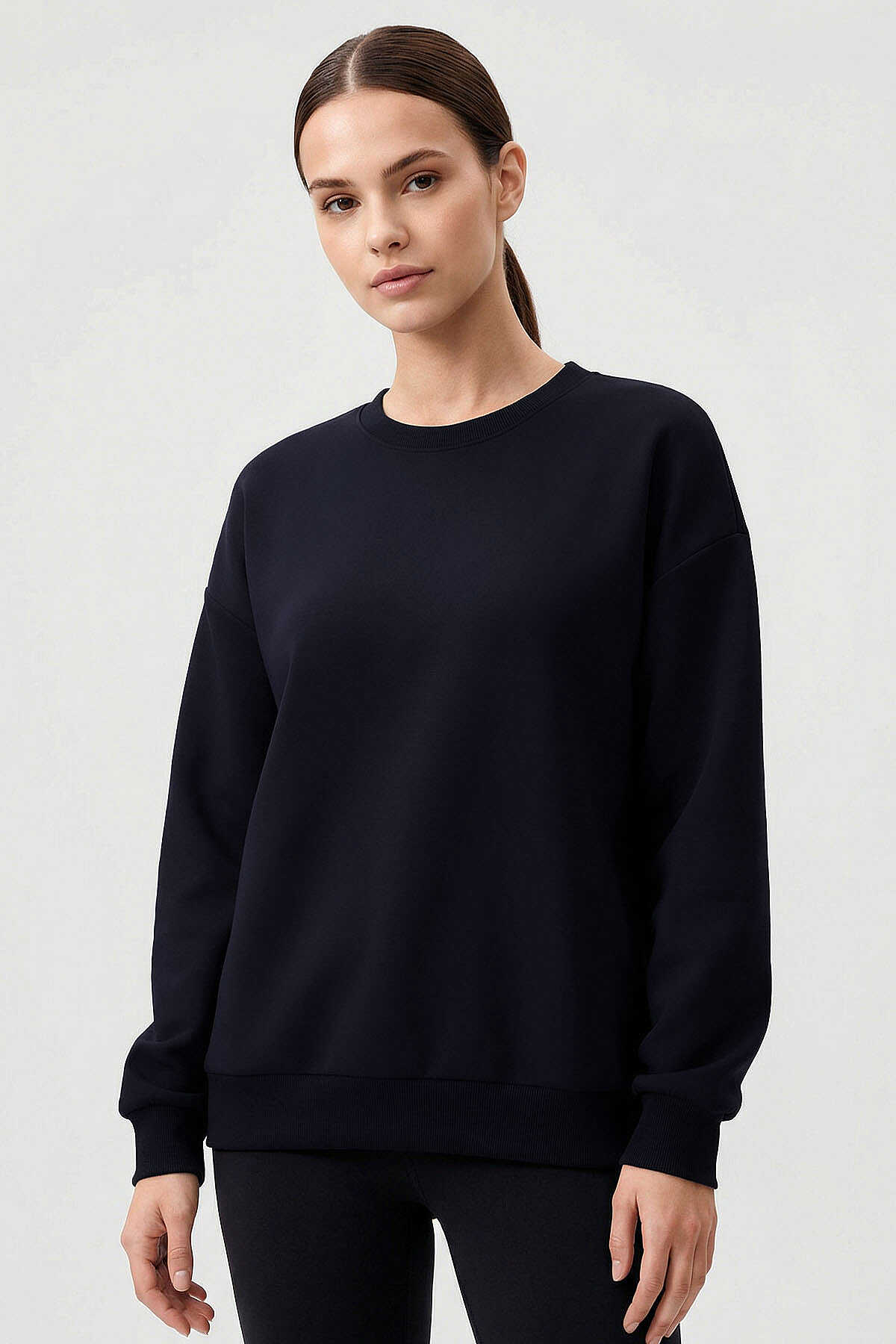 Tommylife Toptan Lacivert Basic O Yaka Oversize Kadın Sweatshirt - 97053