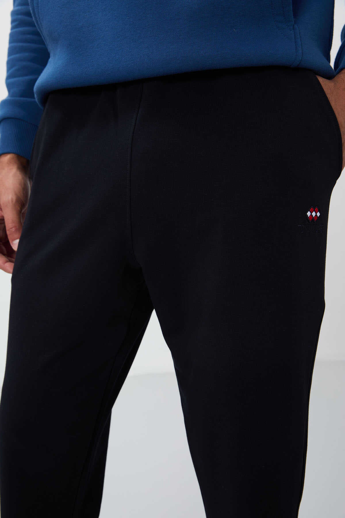 Tommylife Toptan Lacivert Klasik Cepli Standart Kalıp Manşetli Erkek Eşofman Alt - 84652