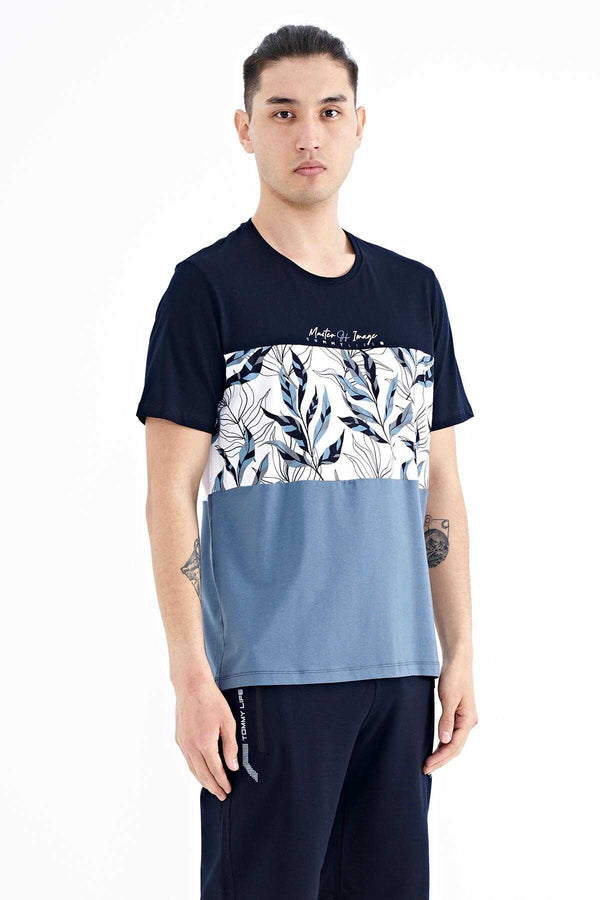 Tommylife Toptan Lacivert Renk Geçişli Baskı Detaylı O Yaka Standart Kalıp Erkek T-Shirt - 88177