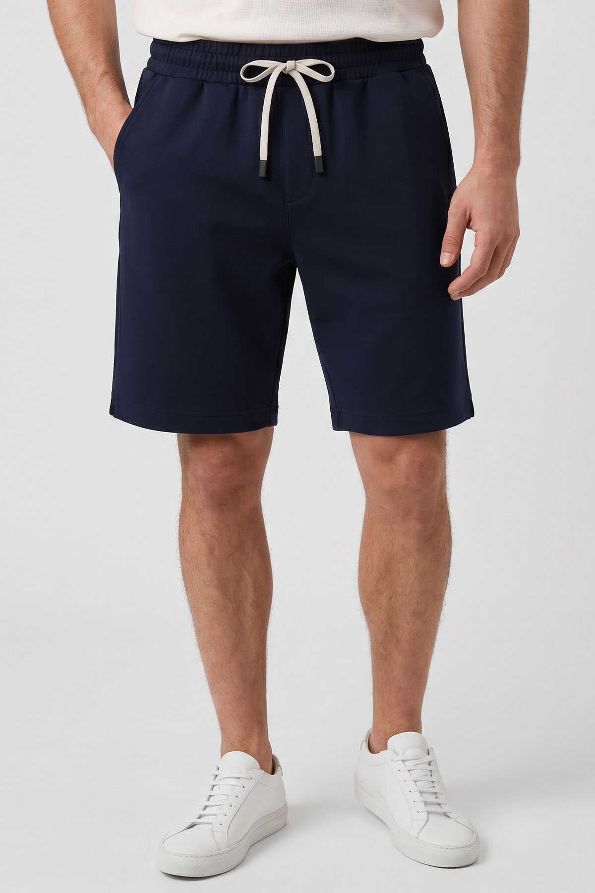 Pantaloni scurți bărbați Tommylife Wholesale, bleumarin, croială standard, cu buzunare la spate - 81314