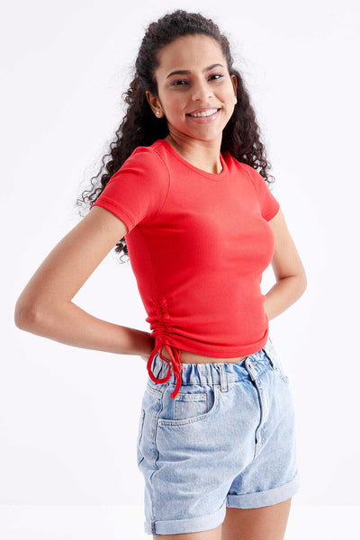Tommylife Wholesale Pomegranate Blossom Basic Ruched Side Crew Neck Women's Crop Top T-Shirt - 97203