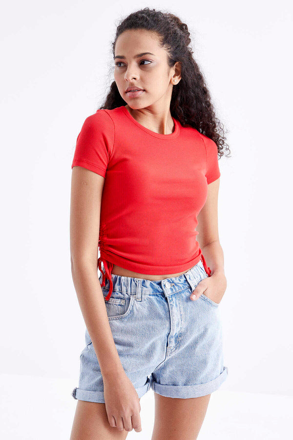 Tommylife Toptan Nar Çiçeği Basic Yanı Büzgülü O Yaka Kadın Crop Top T-Shirt - 97203