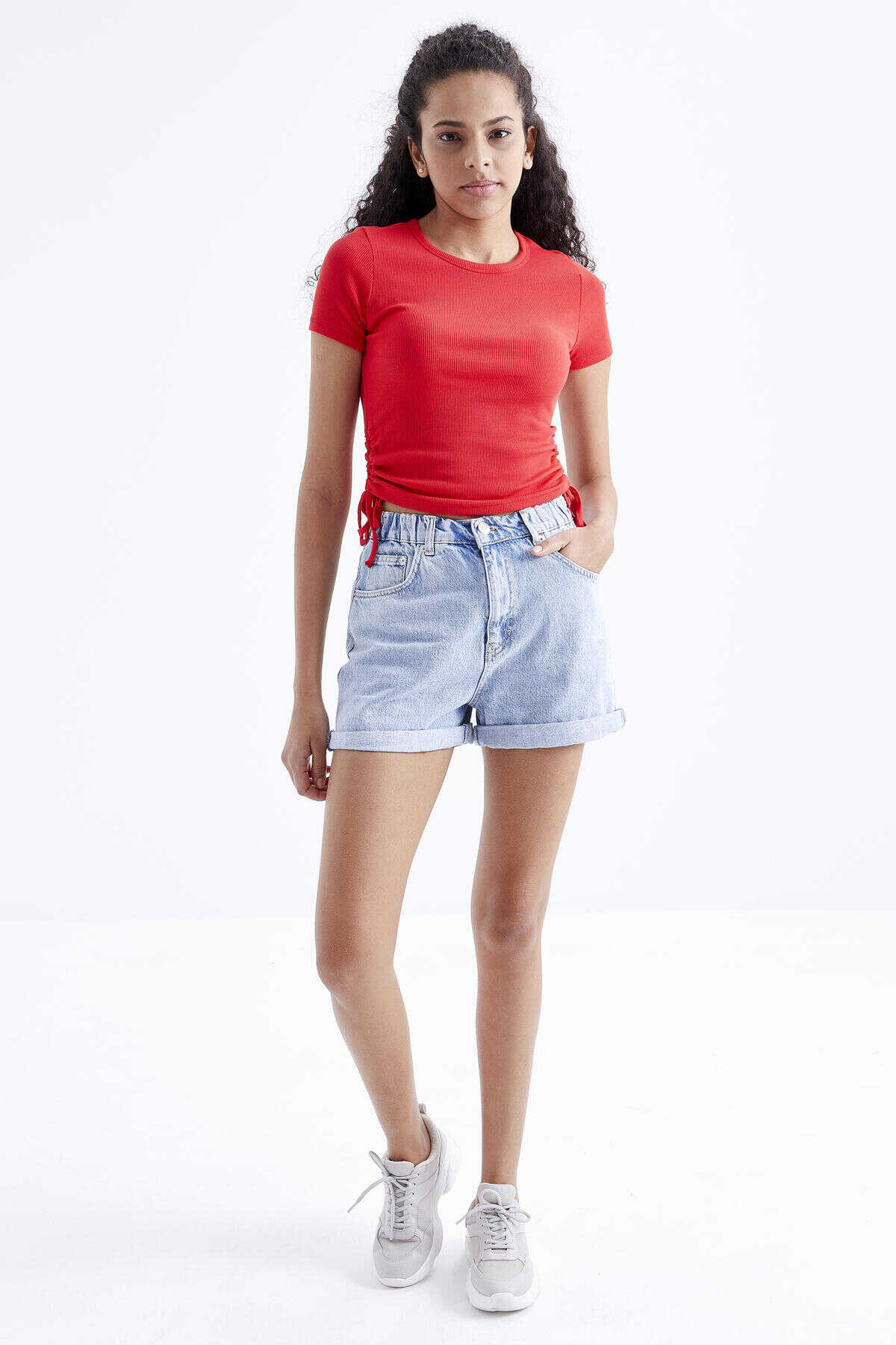 Tommylife Toptan Nar Çiçeği Basic Yanı Büzgülü O Yaka Kadın Crop Top T-Shirt - 97203