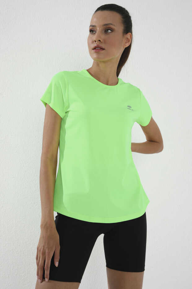 Tommylife Toptan Neon Verde Basic Maneca Scurta Standard Fit Col O Femeie T-Shirt - 97144