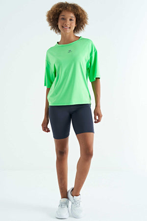 Tommylife Toptan Neon Yeşil O Yaka Baskı Detaylı Oversize Kısa Kol Kadın T-Shirt - 97263