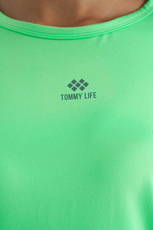Tommylife Toptan Neon Yeşil O Yaka Baskı Detaylı Oversize Kısa Kol Kadın T-Shirt - 97263