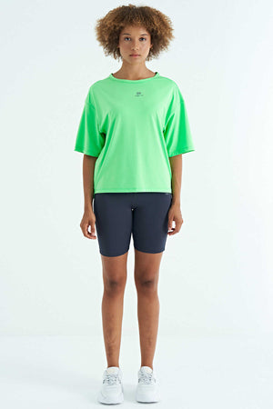 Tommylife Toptan Neon Yeşil O Yaka Baskı Detaylı Oversize Kısa Kol Kadın T-Shirt - 97263