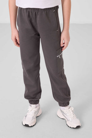 Tommylife Toptan O Yaka Baskılı Lastik Paça Kargo Cepli Kız Çocuk Eşofman Takım 75173 Beyaz Koyu Gri
