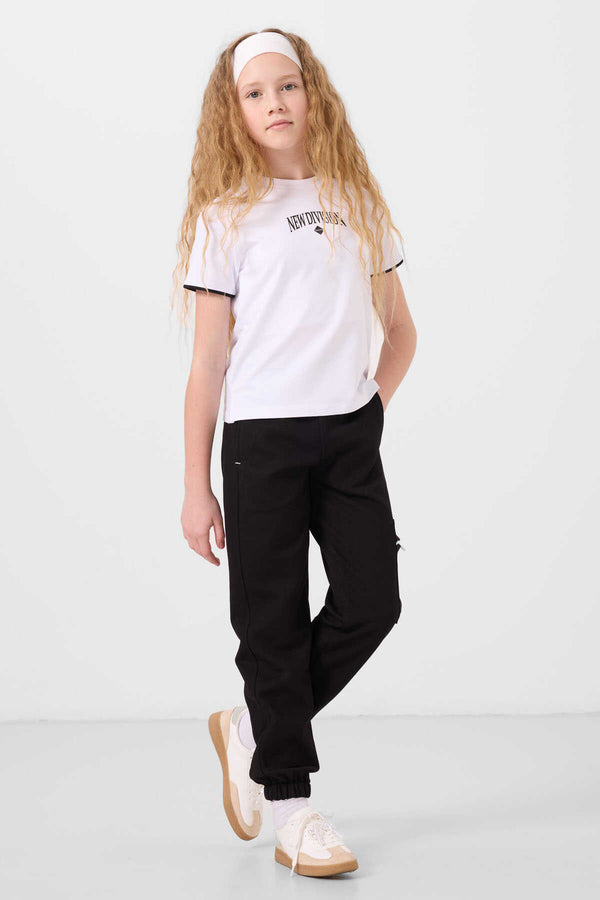 Tommylife Toptan O Yaka Baskılı Lastik Paça Kargo Cepli Kız Çocuk Eşofman Takım 75173 Beyaz Siyah