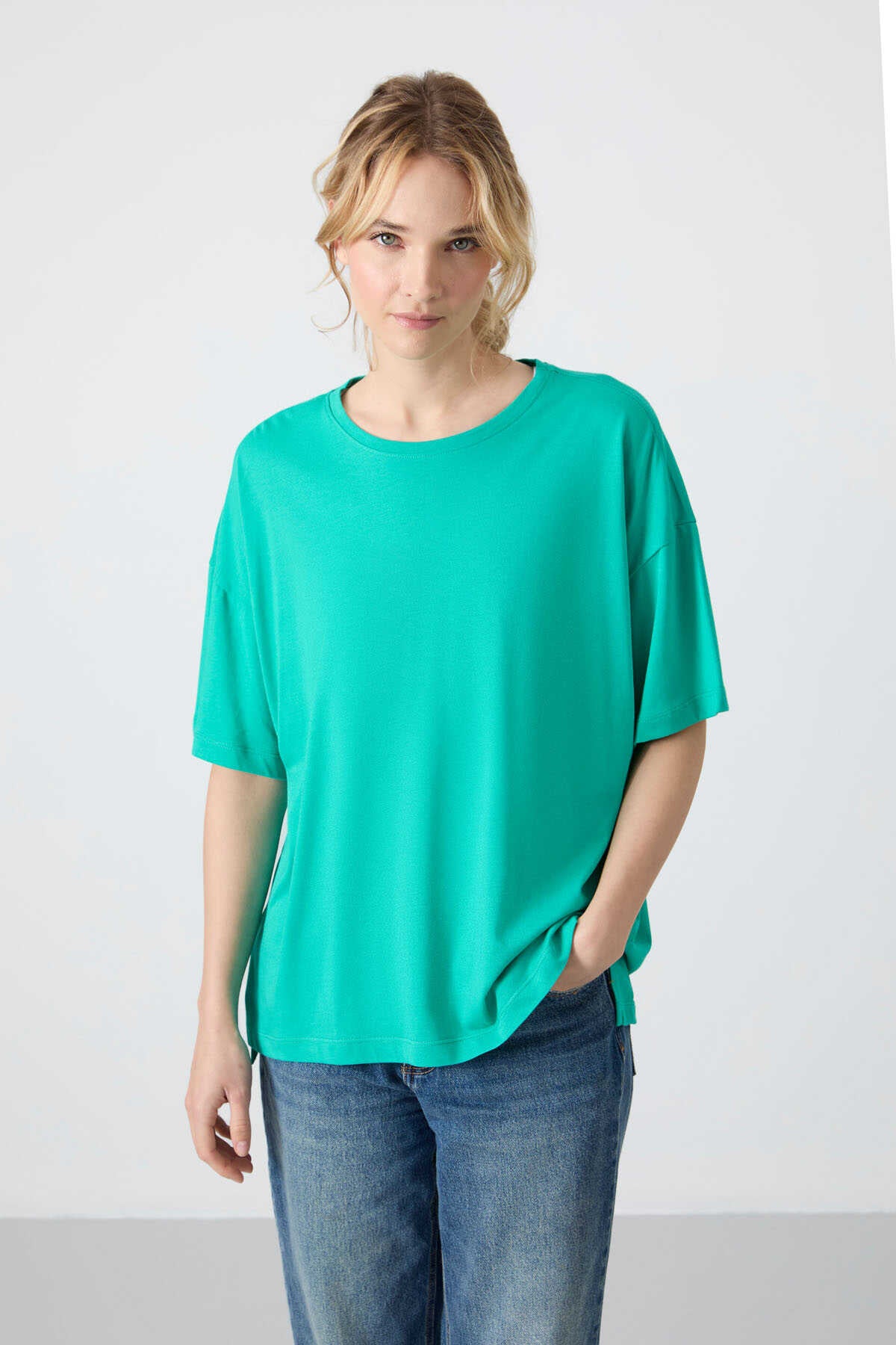 Tommylife Toptan O Yaka Oversize Basic Kadın T-Shirt 97285 Deniz Yeşili