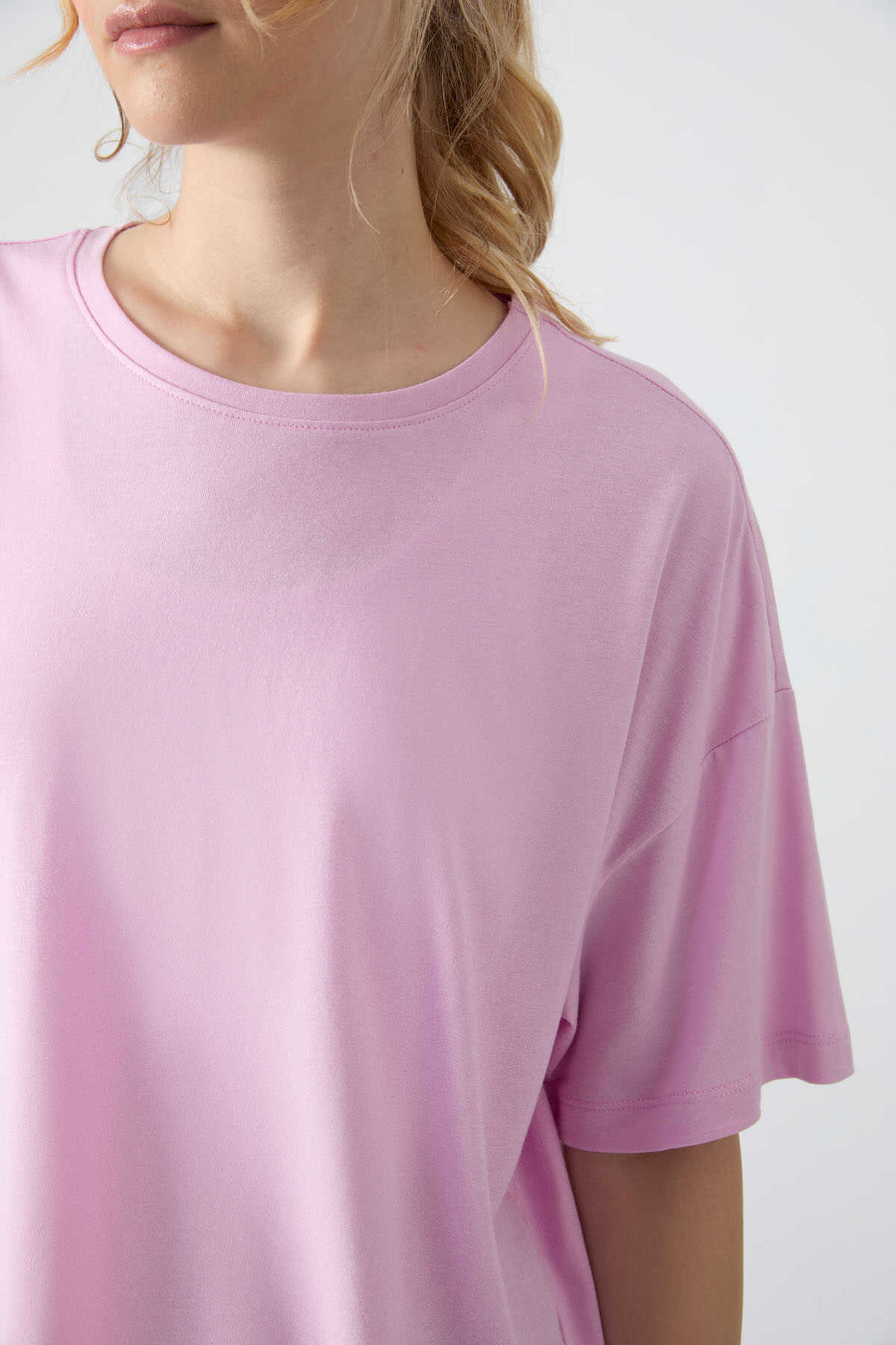 Tommylife Toptan O Yaka Oversize Basic Kadın T-Shirt 97285 Pembe