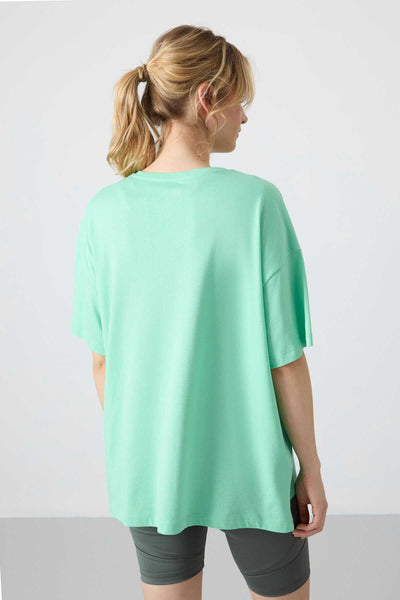 Tommylife Toptan O Yaka Oversize Basic Kadın T-Shirt 97285 Su Yeşili