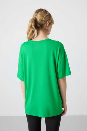 Tommylife Toptan O Yaka Oversize Basic Kadın T-Shirt 97285 Yeşil