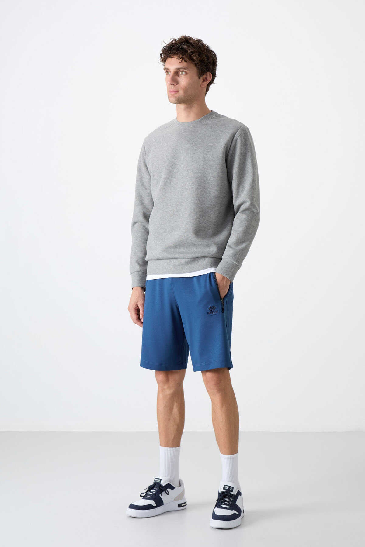 Tommylife Toptan O Yaka Rahat Form Basic Erkek Sweatshirt 88053 Gri Melanj