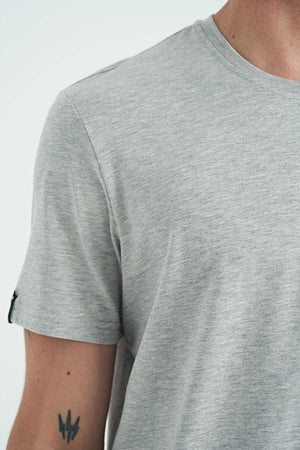 Tricou bărbătesc Tommylife Wholesale cu guler rotund, croială standard, de bază, 87911, gri deschis, melanj
