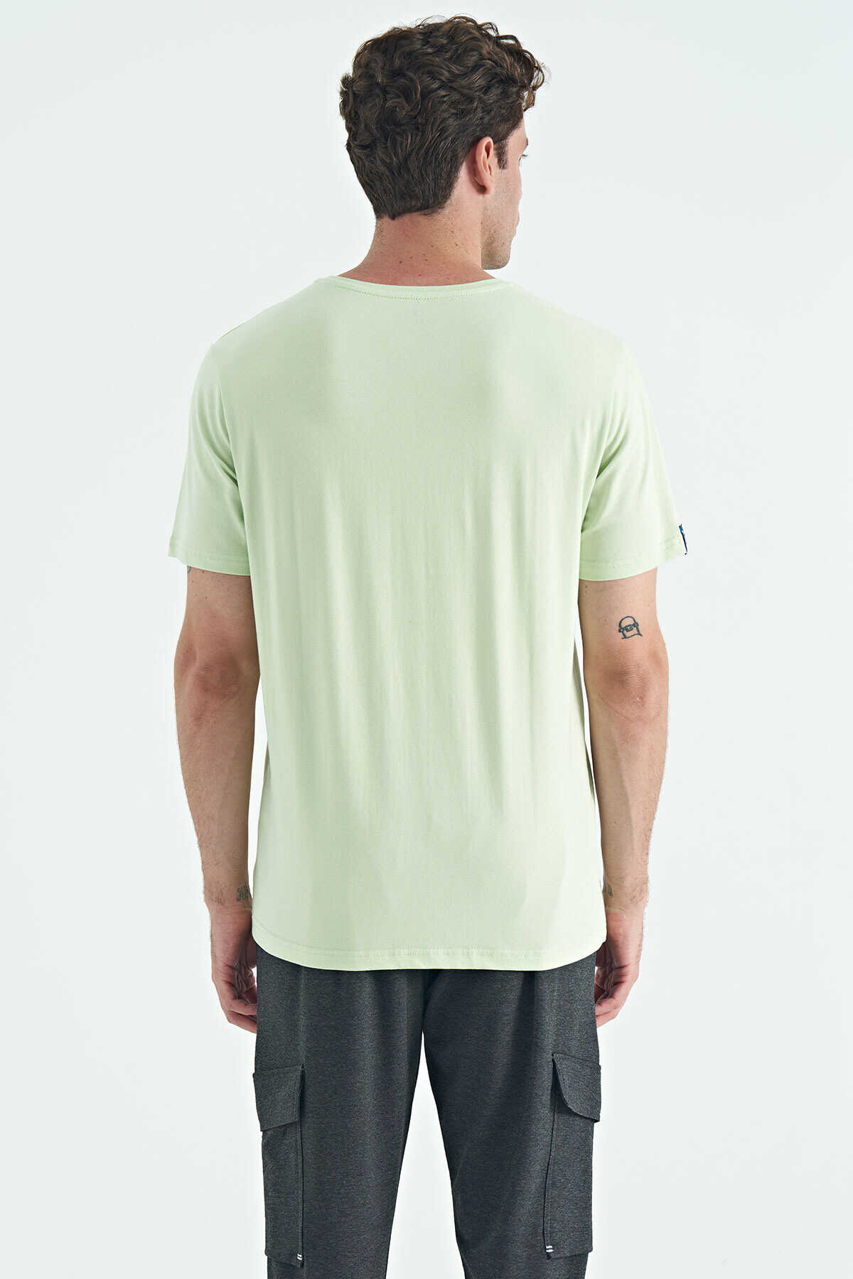 Tommylife Toptan O Yaka Standart Kalıp Basic Erkek T-Shirt 87911 Açık Yeşil