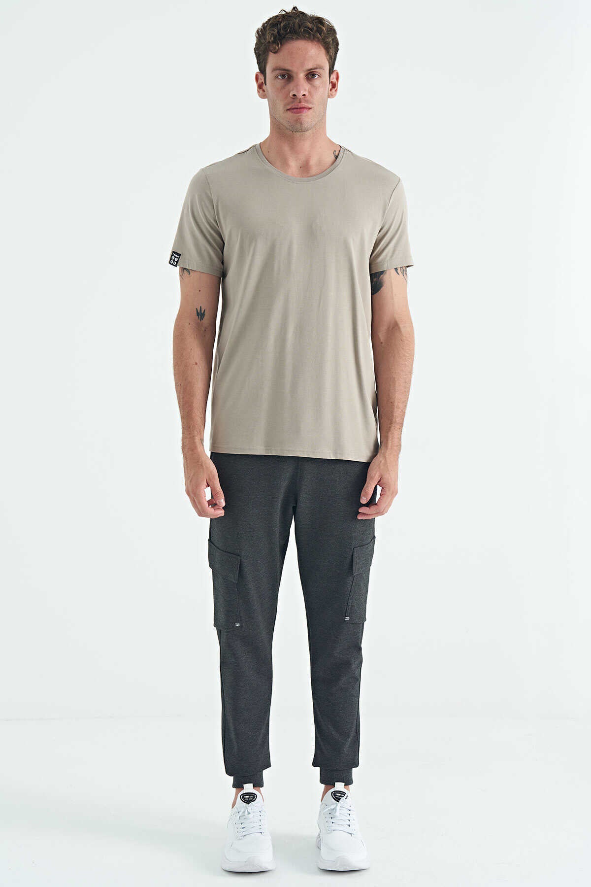 Tommylife Toptan O Yaka Standart Kalıp Basic Erkek T-Shirt 87911 Koyu Bej