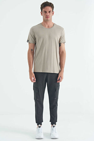 Tommylife Toptan O Yaka Standart Kalıp Basic Erkek T-Shirt 87911 Koyu Bej