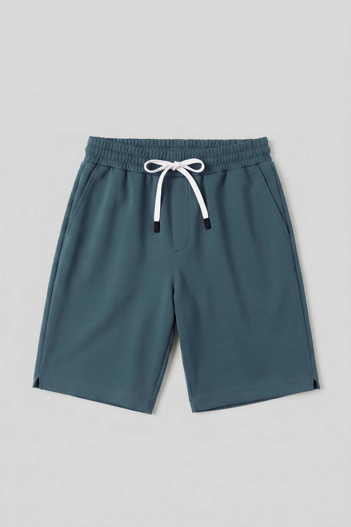 Pantaloni scurți bărbătești Tommylife Wholesale, verde pădure, croială standard, de bază, cu buzunare la spate - 81314
