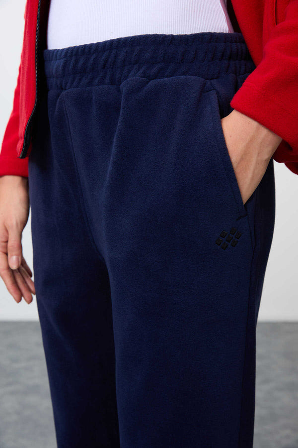 Tommylife Toptan Oversize Dik Yaka Klasik Paça Kadın Polar Eşofman Takımı 95339 Kırmızı - Lacivert