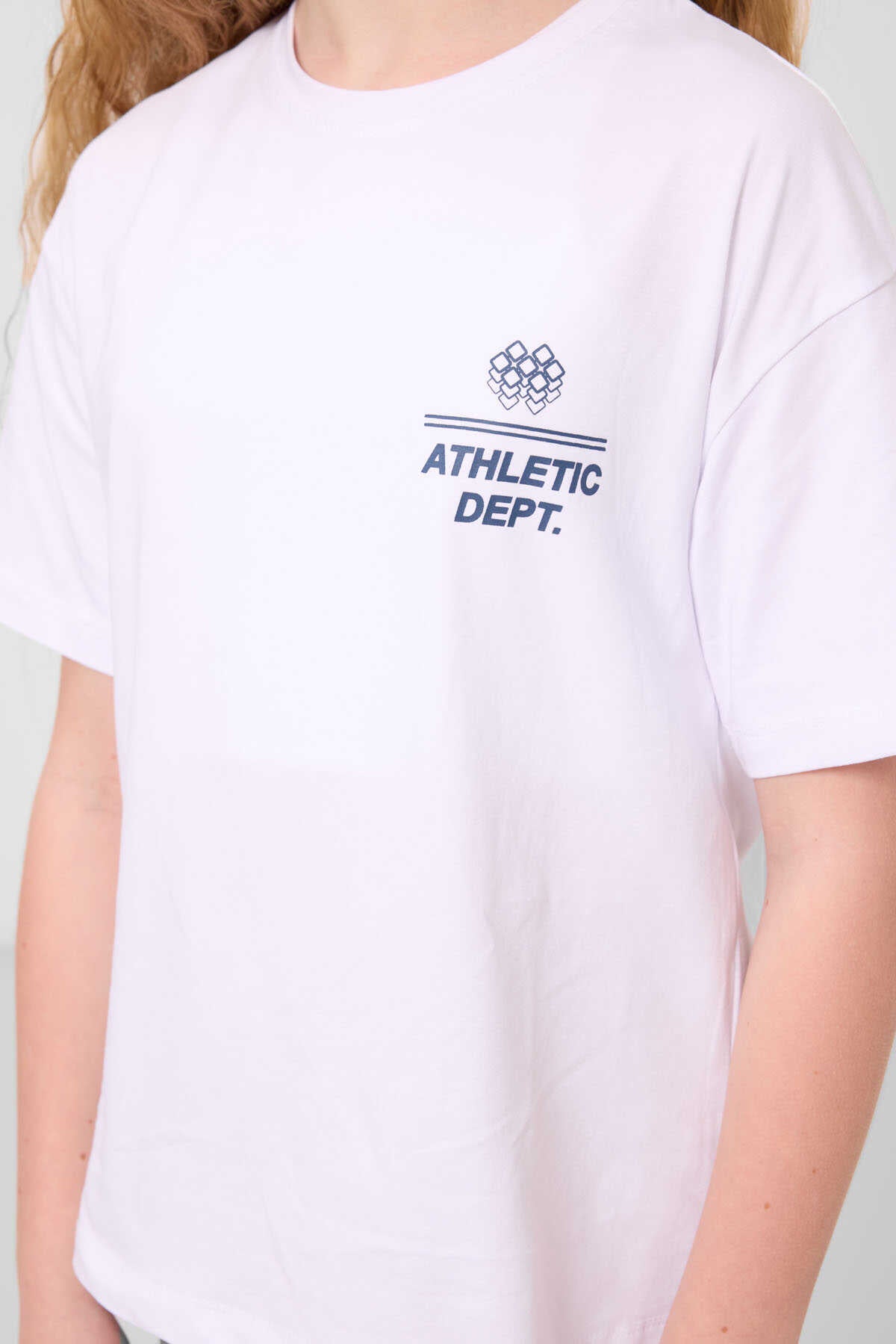 Tommylife Toptan Pamuklu O Yaka Oversize Fit Basic Kız Çocuk T Shirt 75178 Beyaz