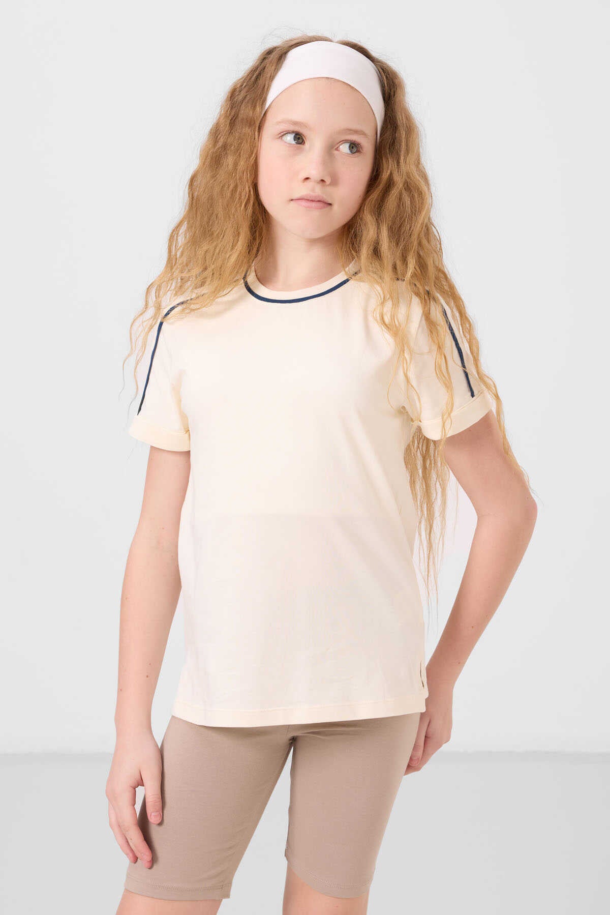 Tommylife Toptan Pamuklu O Yaka Oversize Fit Baskılı Kız Çocuk T Shirt 75177 Ekru