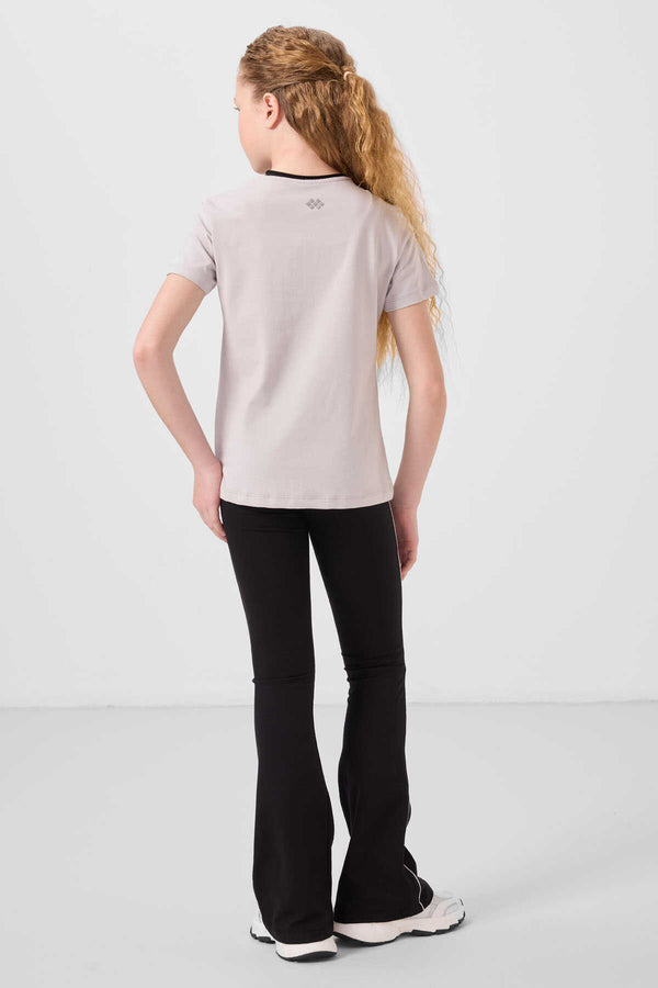 Tommylife Toptan Pamuklu O Yaka Standart Fit Basic İspanyol Paça Kız Çocuk Tayt Takım 75192 Taş Siyah