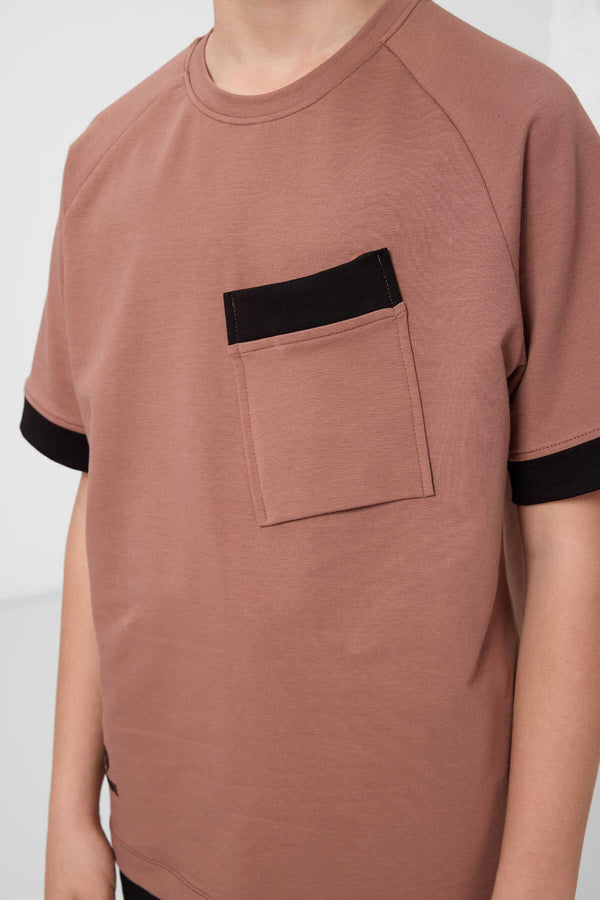 Tommylife Toptan Pamuklu Yumuşak Dokulu Oversize Cep Detaylı Erkek Çocuk T-Shirt 11295 Tarçın