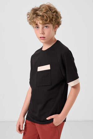 Tommylife Toptan Pamuklu Yumuşak Dokulu Oversize Cep Detaylı Erkek Çocuk T-Shirt 11295 Siyah