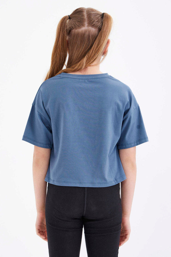 Tommylife Toptan Petrol Oversize Renkli Yazı Baskılı Düşük Omuz O Yaka Kız Çocuk Crop T-Shirt  - 75038