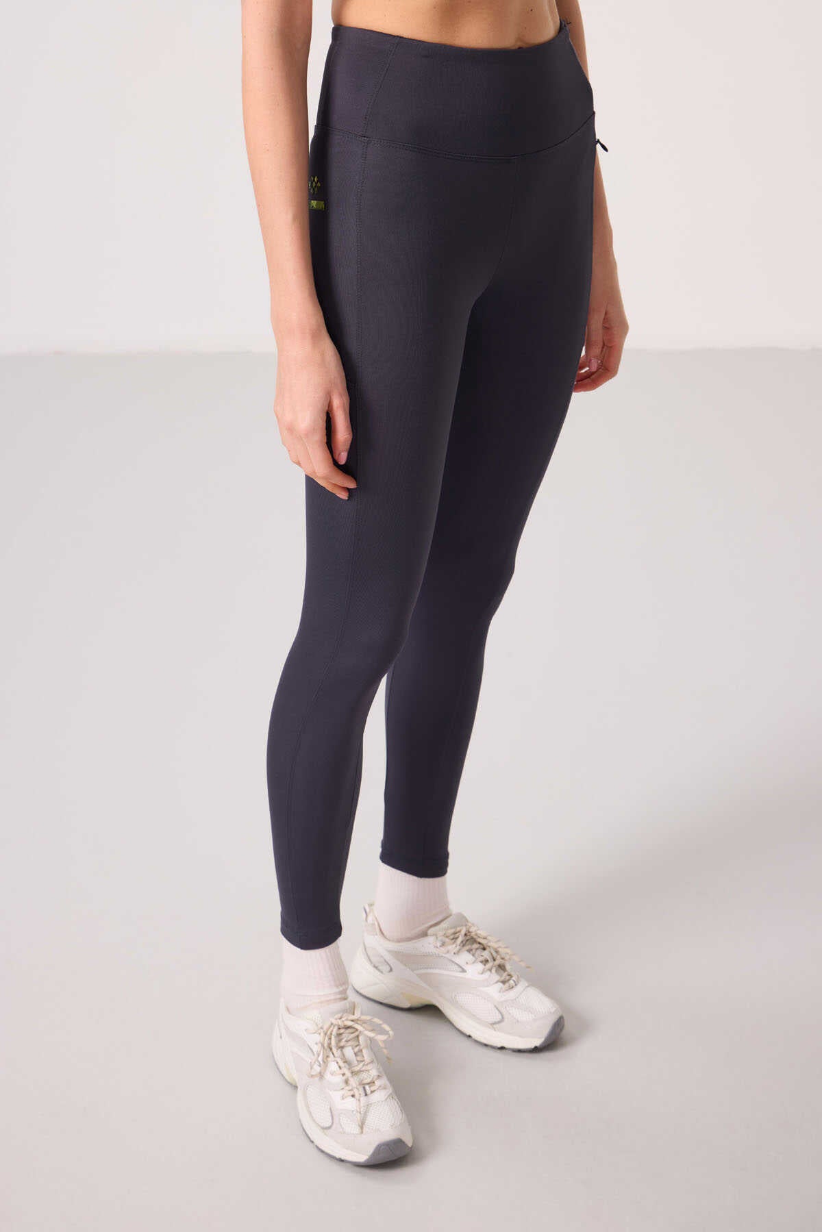 Tommylife Toptan Polyester Esnek Standart Fit Performans Kadın Tayt - 94667 Antrasit