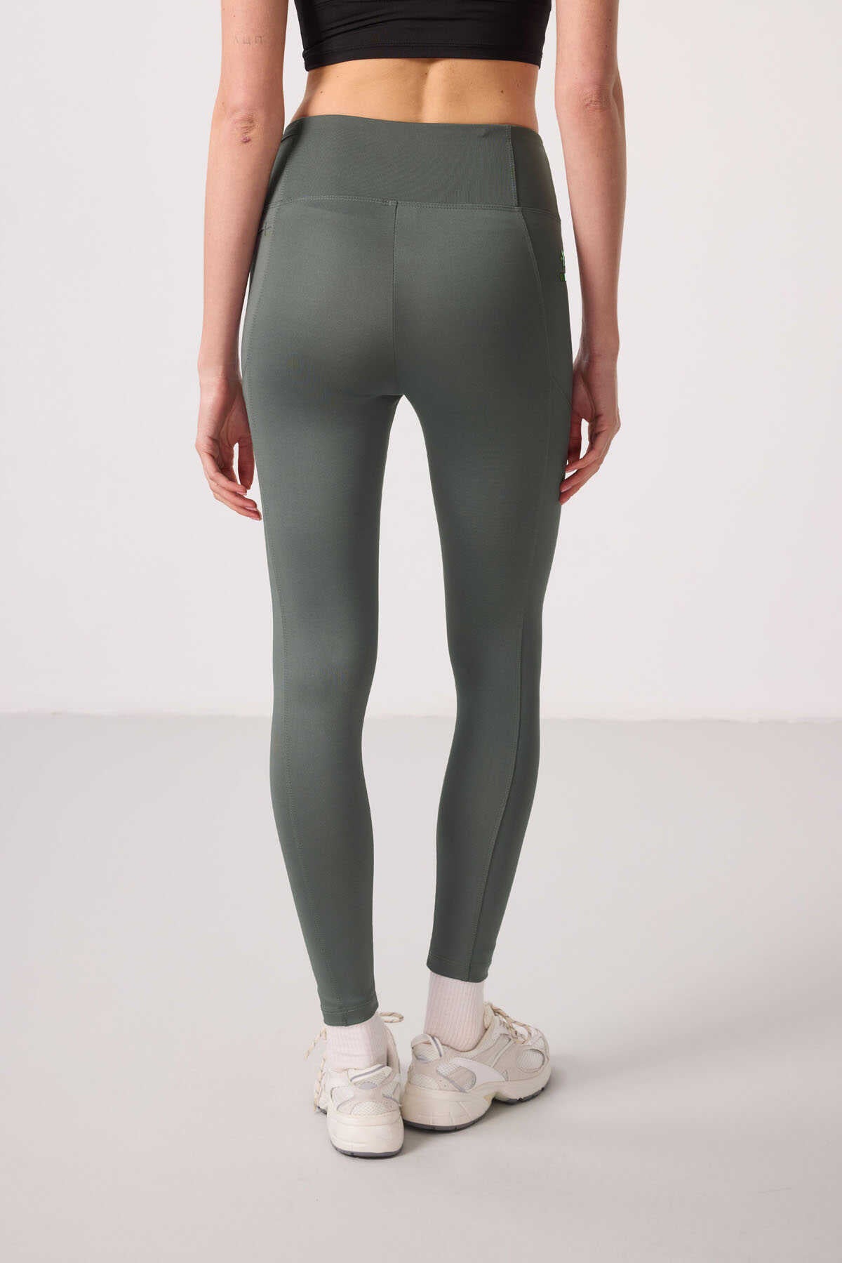 Tommylife Toptan Polyester Esnek Standart Fit Performans Kadın Tayt - 94667 Haki