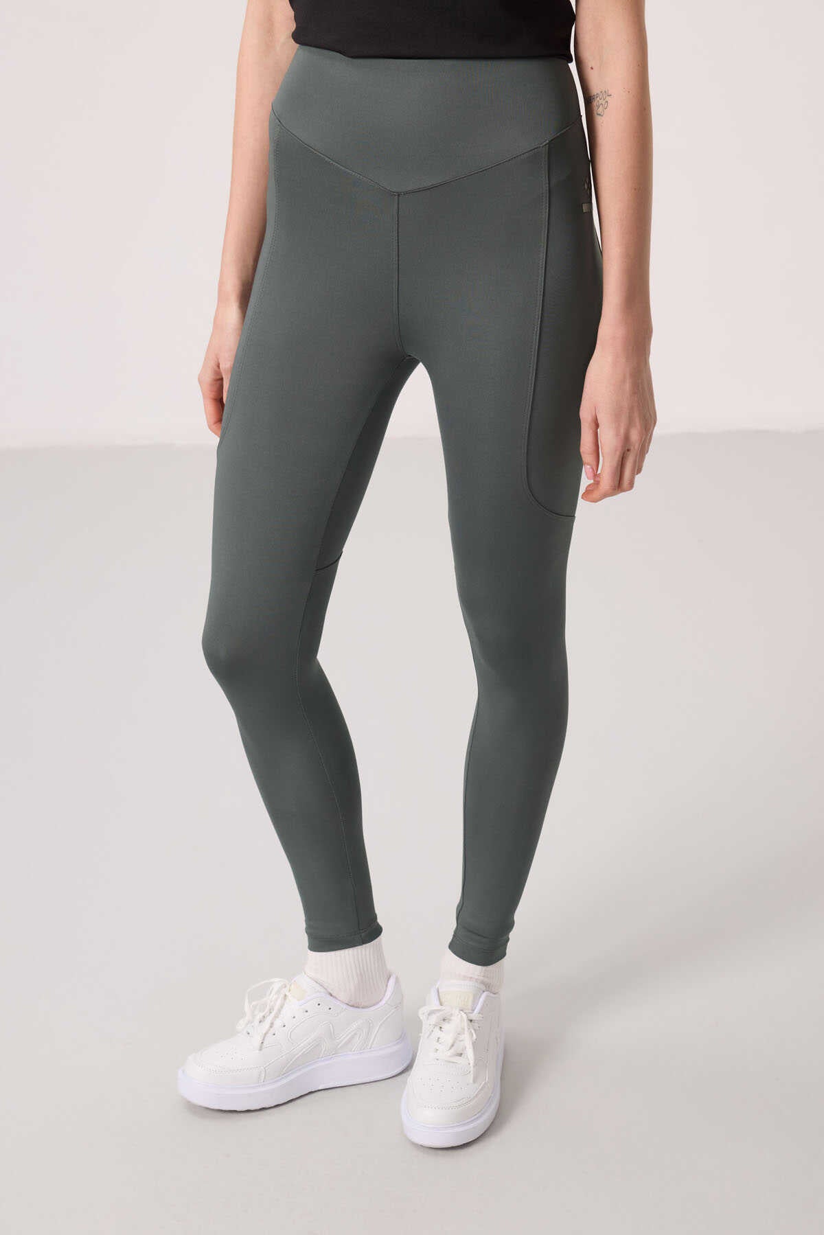 Tommylife Toptan Polyester Standart Fit Esnek Performans Kadın Tayt - 94666 Haki