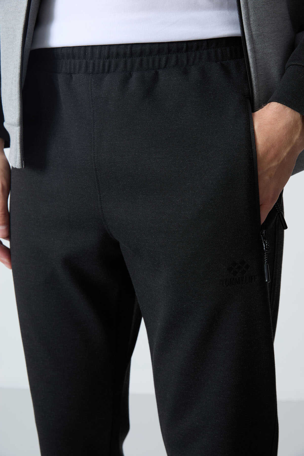 Tommylife Angro Confortabil Croit Guler Vertical Clasic Croit Bărbat Trening Complet 85113 Gri Melanj - Negru