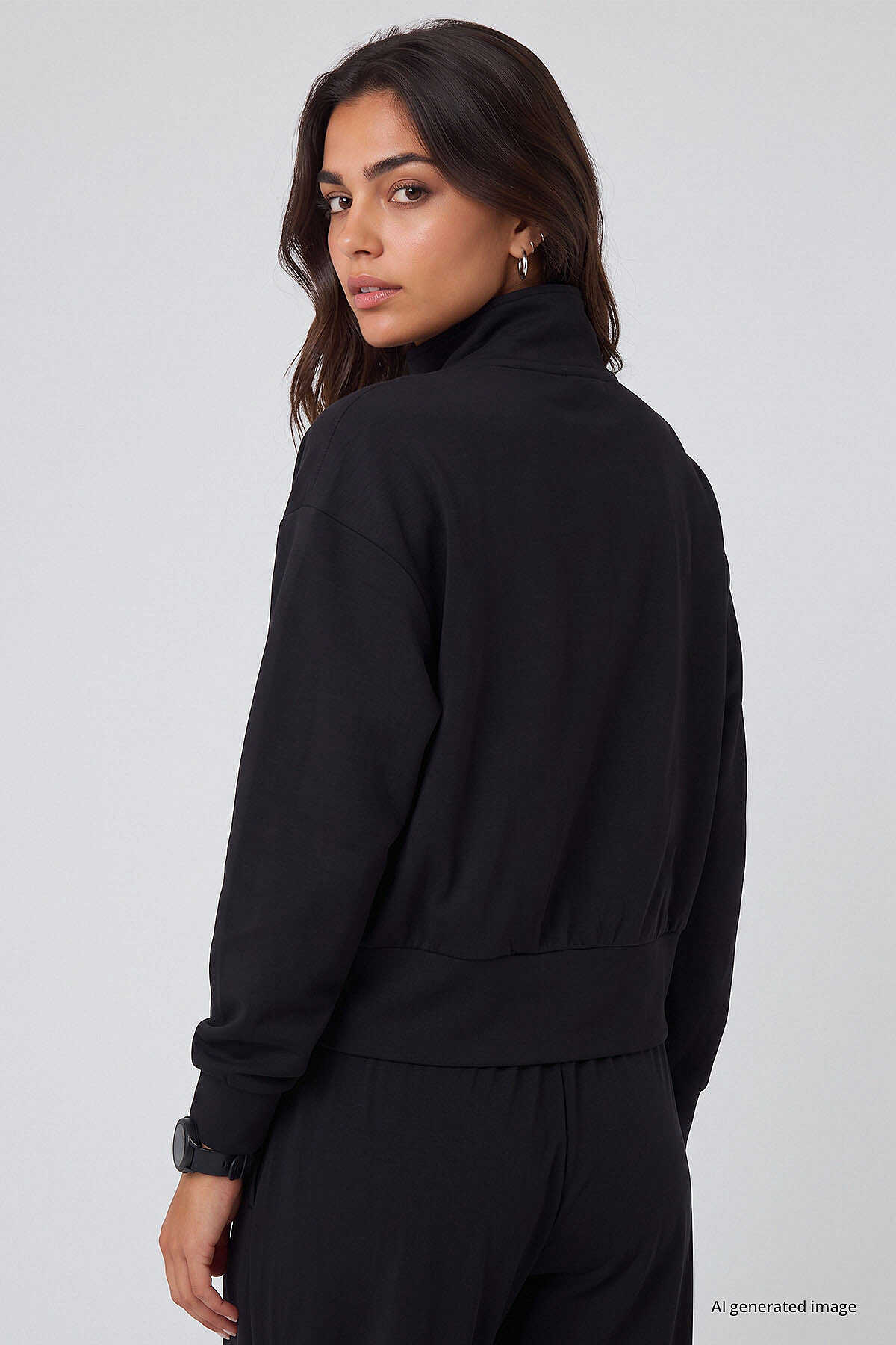 Tommylife Toptan Siyah Dik Yaka Standart Kalıp Crop Kadın Sweatshirt - 97317