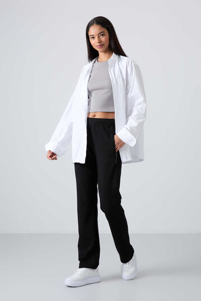 Pantaloni de trening negri pentru femei Tommylife Wholesale cu buzunare cu fermoar, croială confortabilă, model clasic pe picior - 94195
