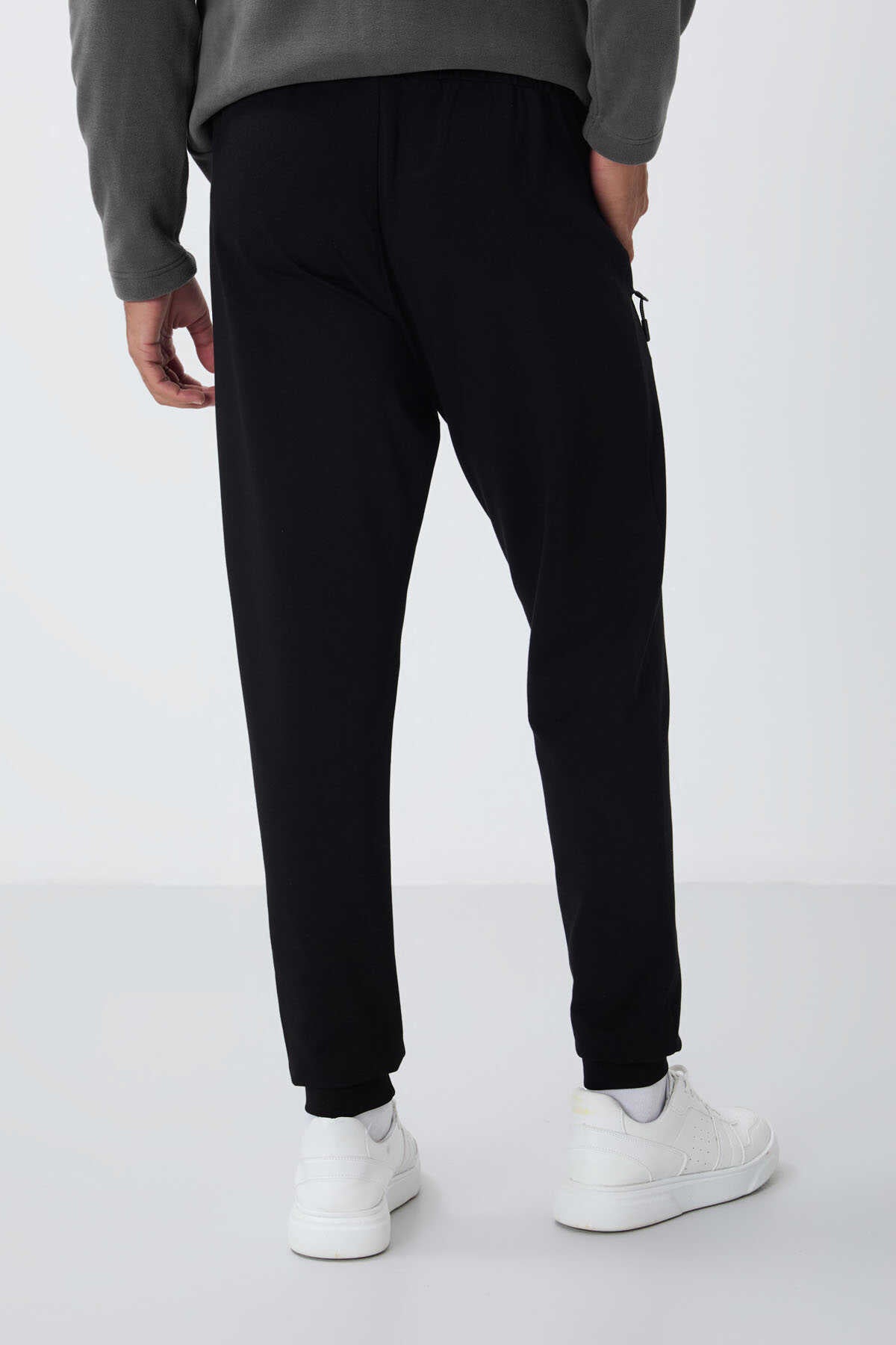 Tommylife Toptan Siyah Fermuar Cepli Standart Kalıp Jogger Erkek Eşofman Alt - 84651