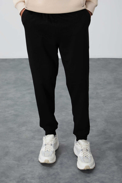 Tommylife Wholesale Black Classic Pocketed Standard Fit Cuffed Men's Sweatpants - 84652