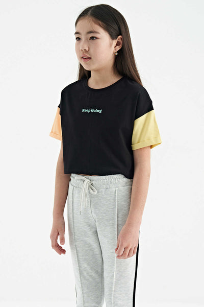 Tommylife Toptan Siyah Yazı Baskılı O Yaka Düşük Omuzlu Oversize Kız Çocuk T-Shirt - 75130